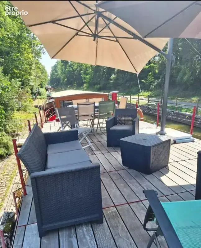 21200 BEAUNE - Péniche 4 pièce(s) 100 m2 + terrasse 30 M² - photo 6