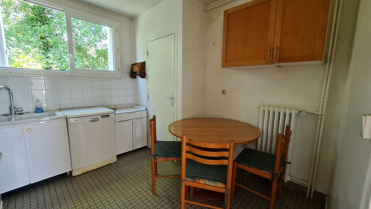 Appartement à BURES-SUR-YVETTE