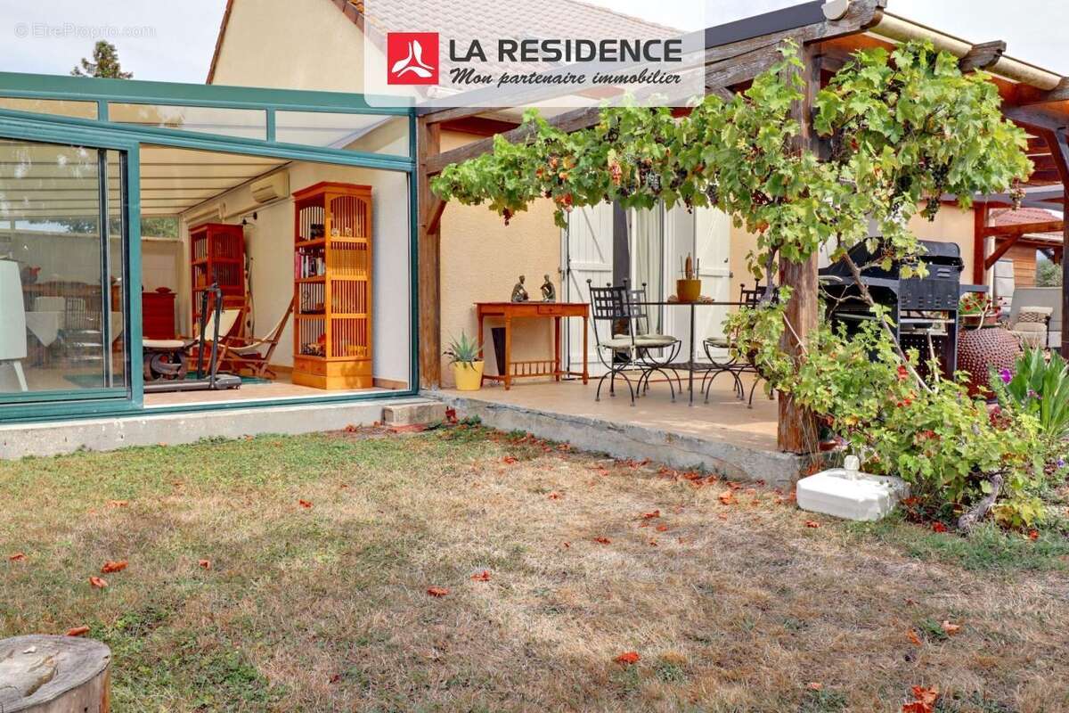 Maison à EZY-SUR-EURE