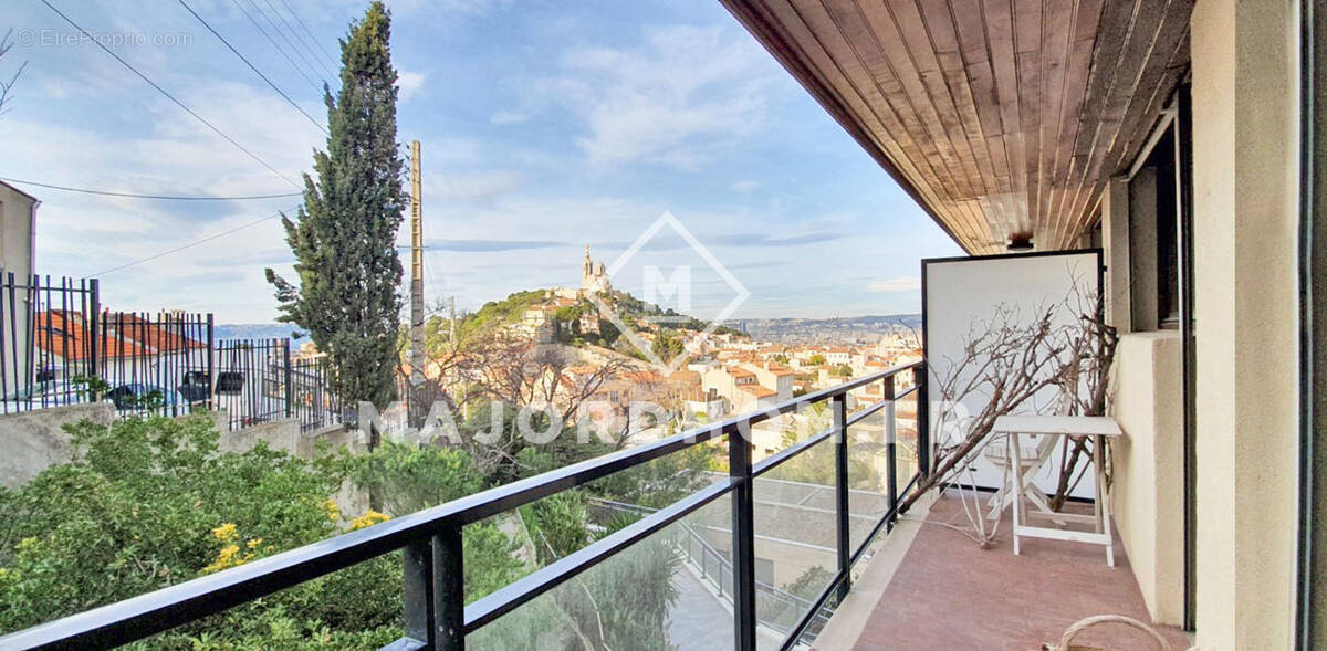 Appartement à MARSEILLE-8E