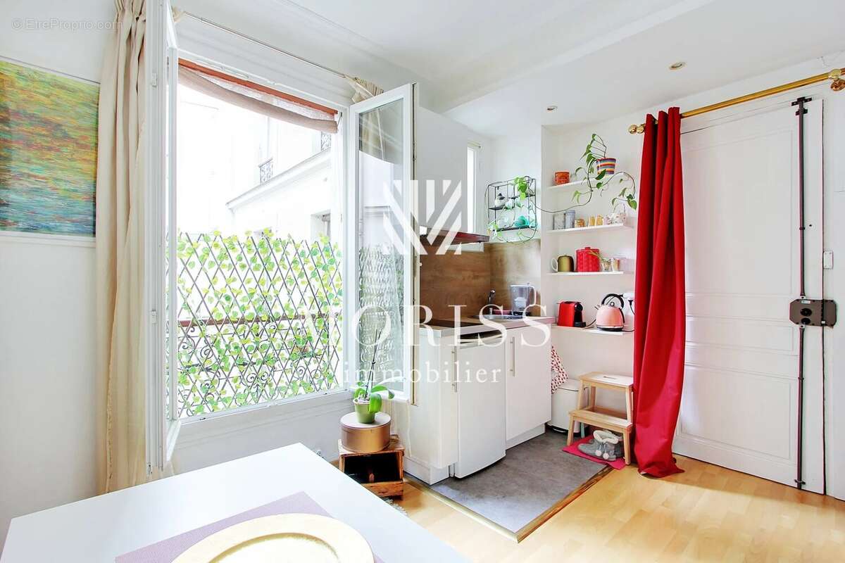Appartement à PARIS-11E