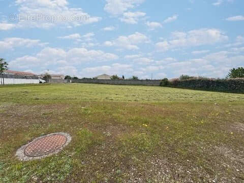 Terrain à LE BOURDET