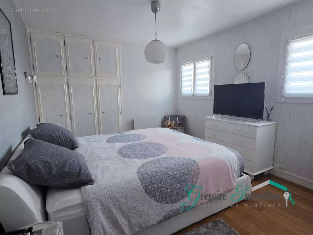 Maison à MONTIGNY-SUR-LOING