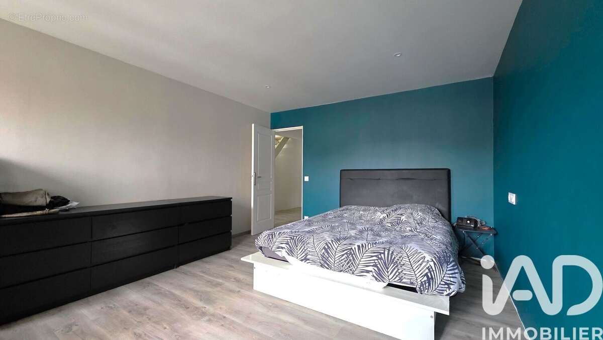 Photo 3 - Maison à SEVIGNY-WALEPPE