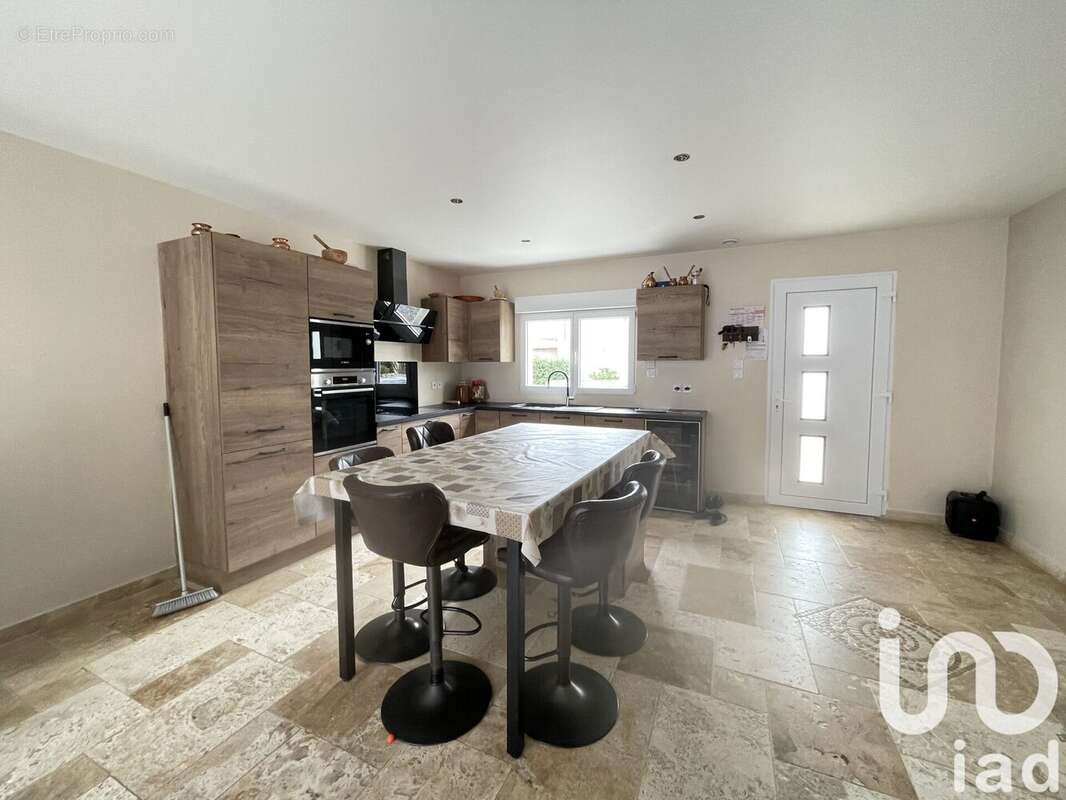 Photo 4 - Maison à SAUZE-VAUSSAIS