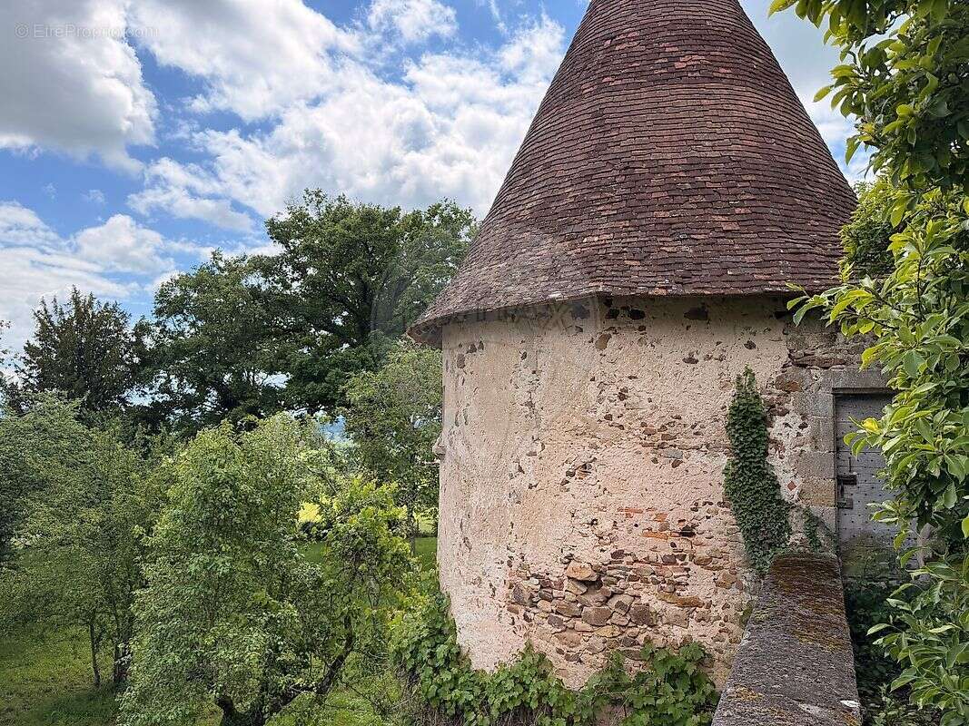 Maison à YGRANDE