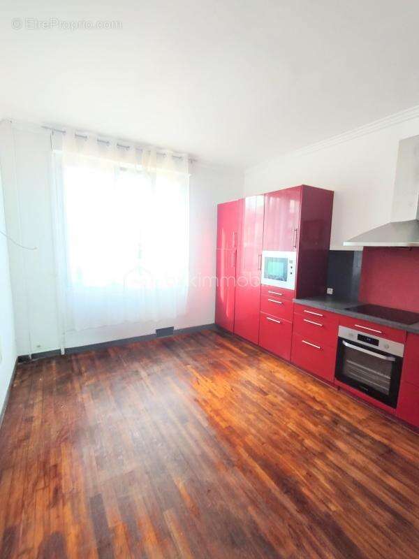 Maison à DAMMARIE-LES-LYS