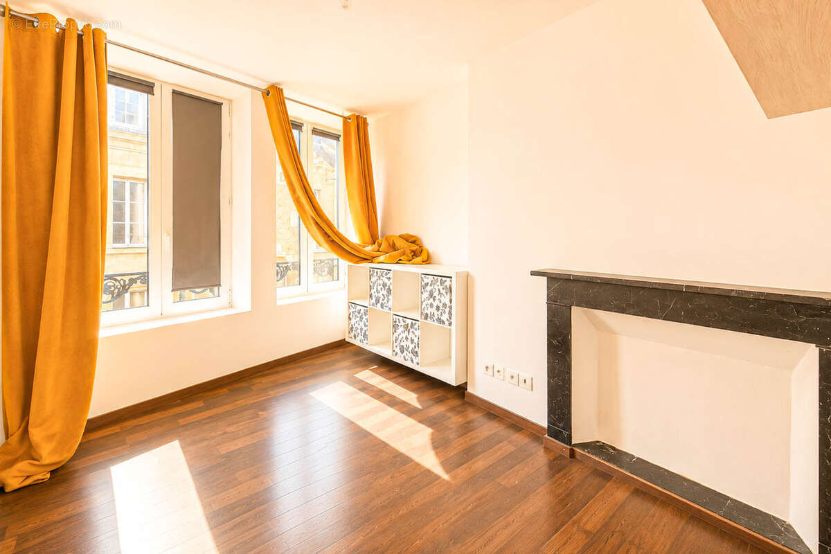 Exclusivité ; Immeuble hyper-centre de SEDAN RÉNOVÉ - photo 12