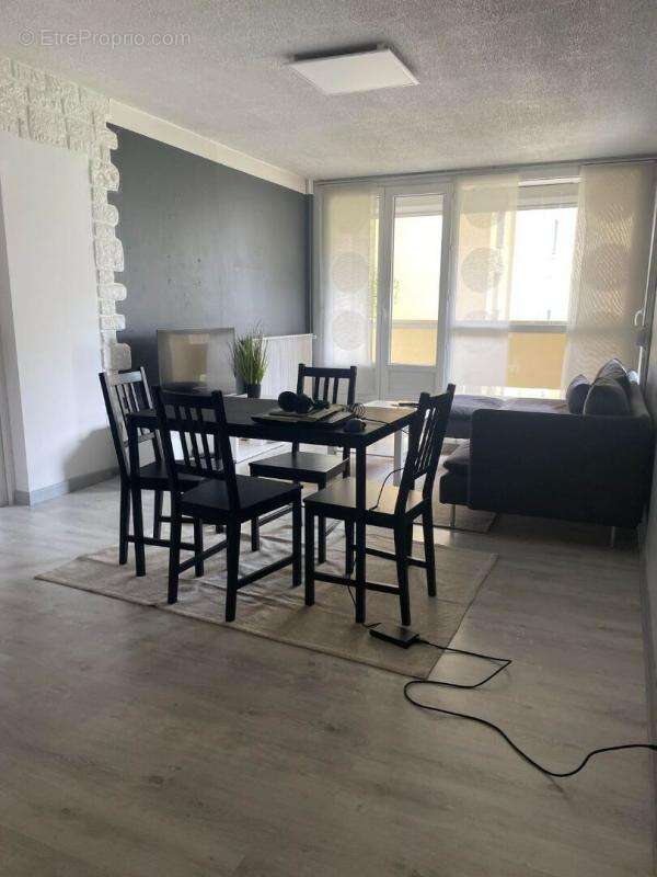Appartement à COMPIEGNE