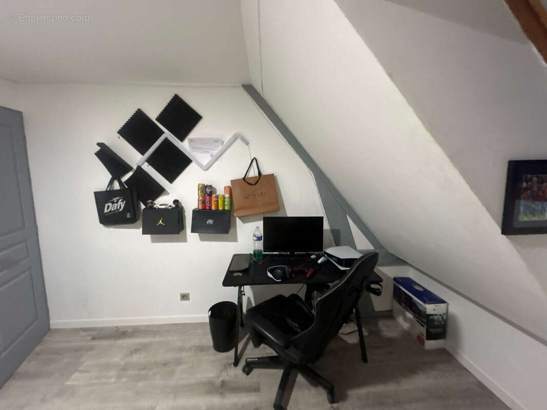 Grande maison familiale de 185 m2   À seulement 10 minutes de Périgueux est - photo 10