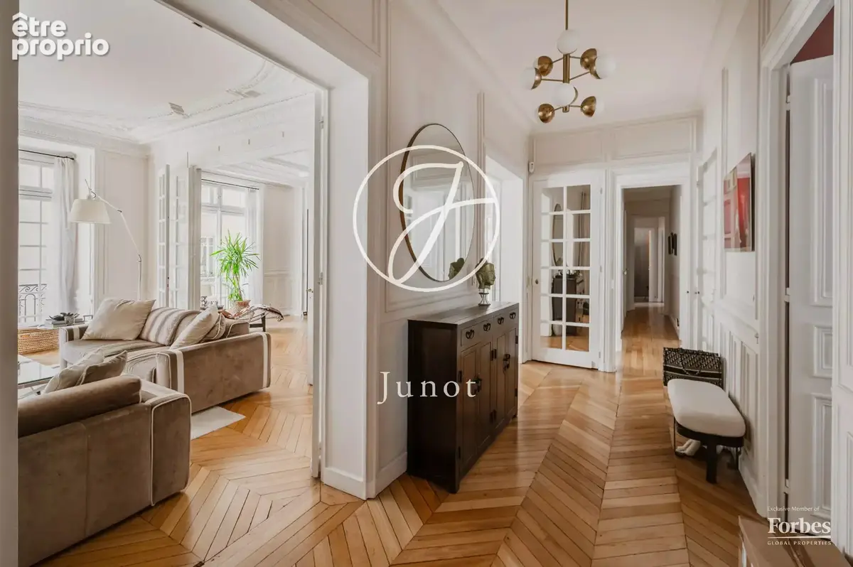 Paris 6e - DUGUAY-TROUIN / LUXEMBOURG - Appartement -  7 pièces - 192,75m² Carrez - 196,20m² au sol - 3 chambres - Triple récept - photo 3