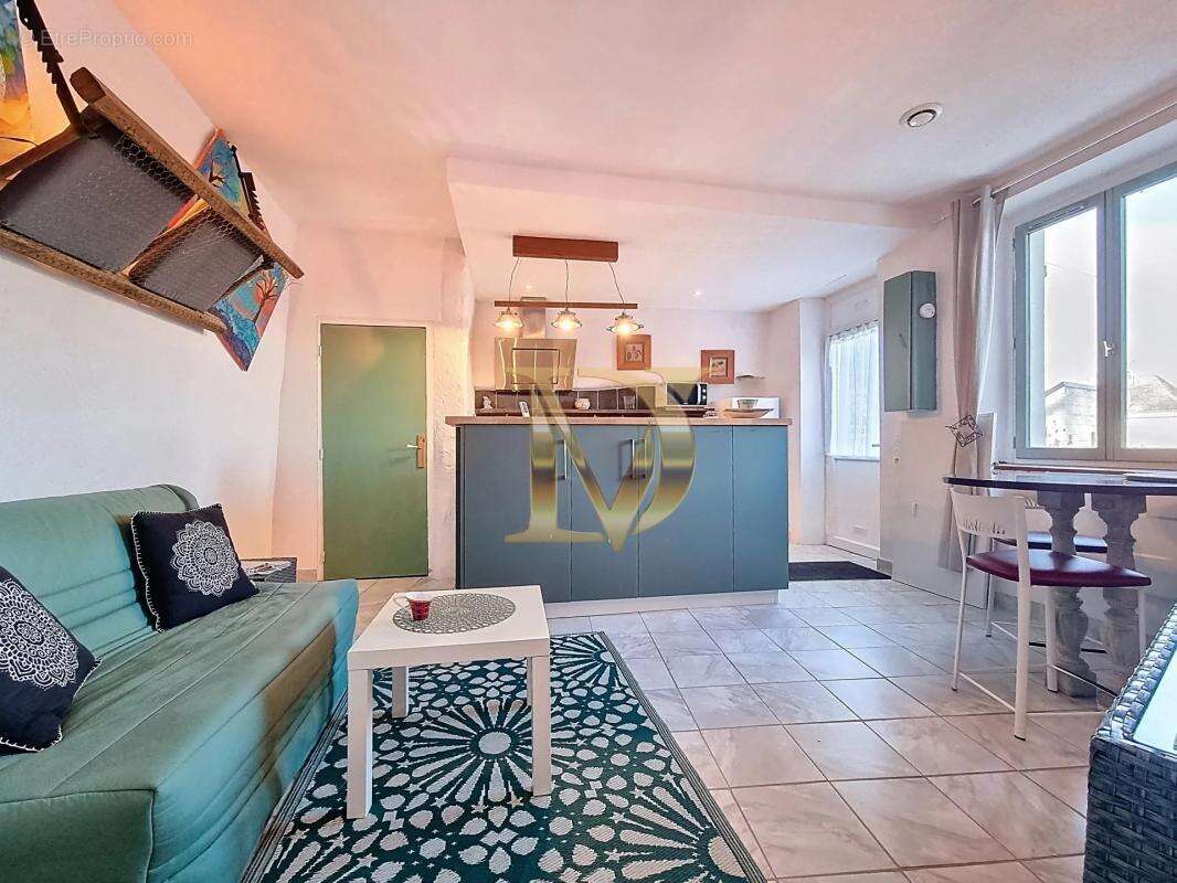 Maison à FAVEROLLES-SUR-CHER