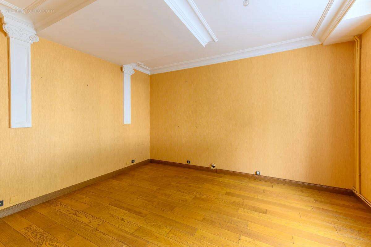 Maison à QUINCY-VOISINS