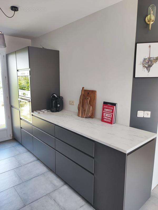 Maison à LAMPAUL-PLOUARZEL