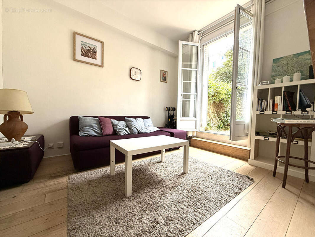 Appartement à MONTROUGE