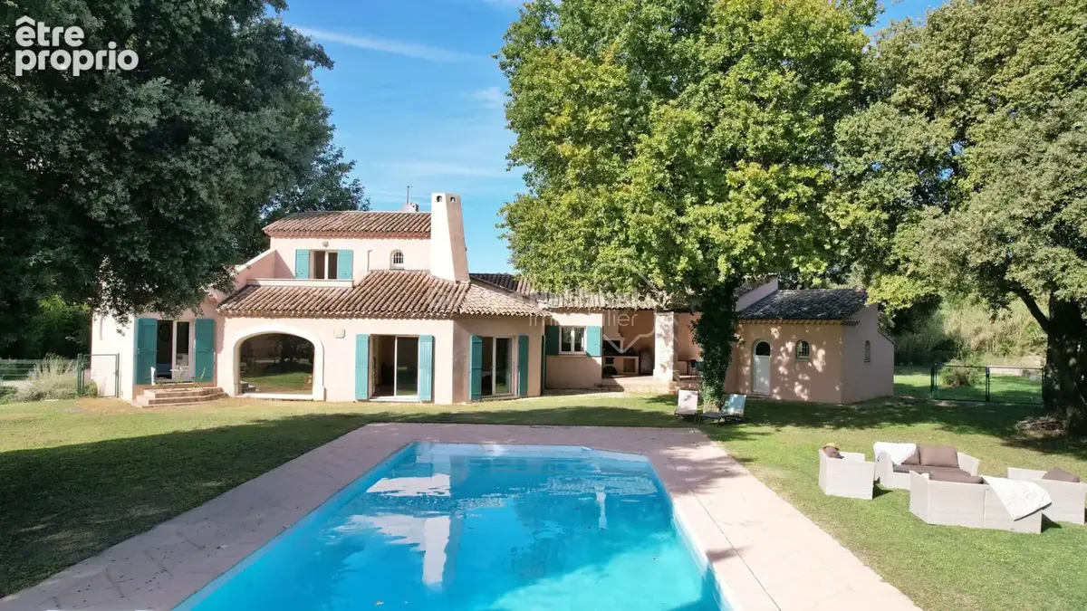 Photo Maison à Piolenc au prix de 585 000€