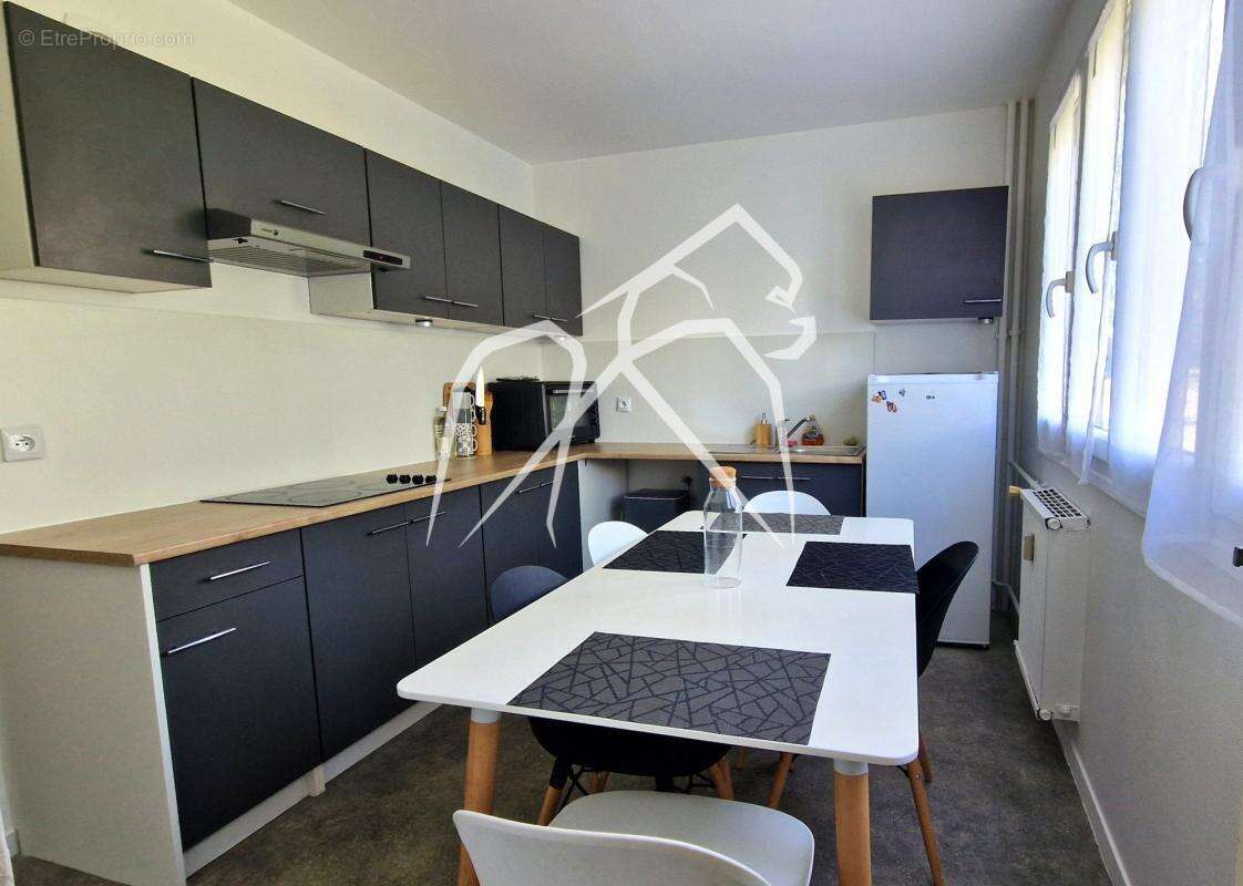 Appartement à CANTELEU