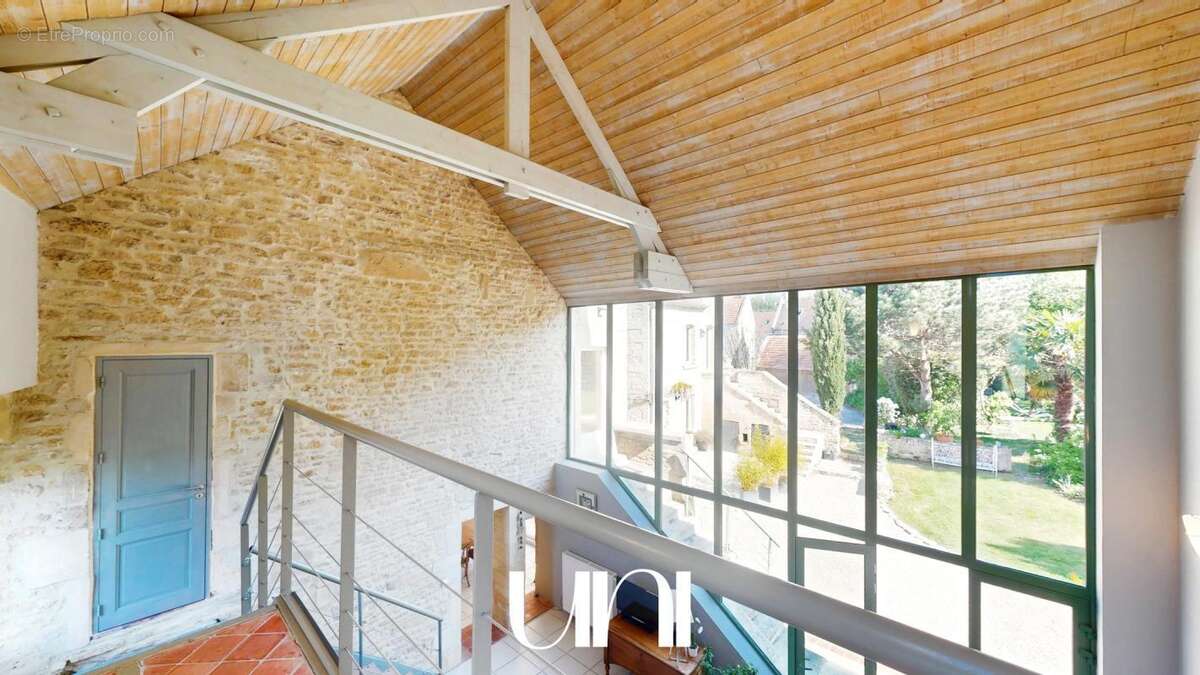 Maison à FONTAINE-HENRY