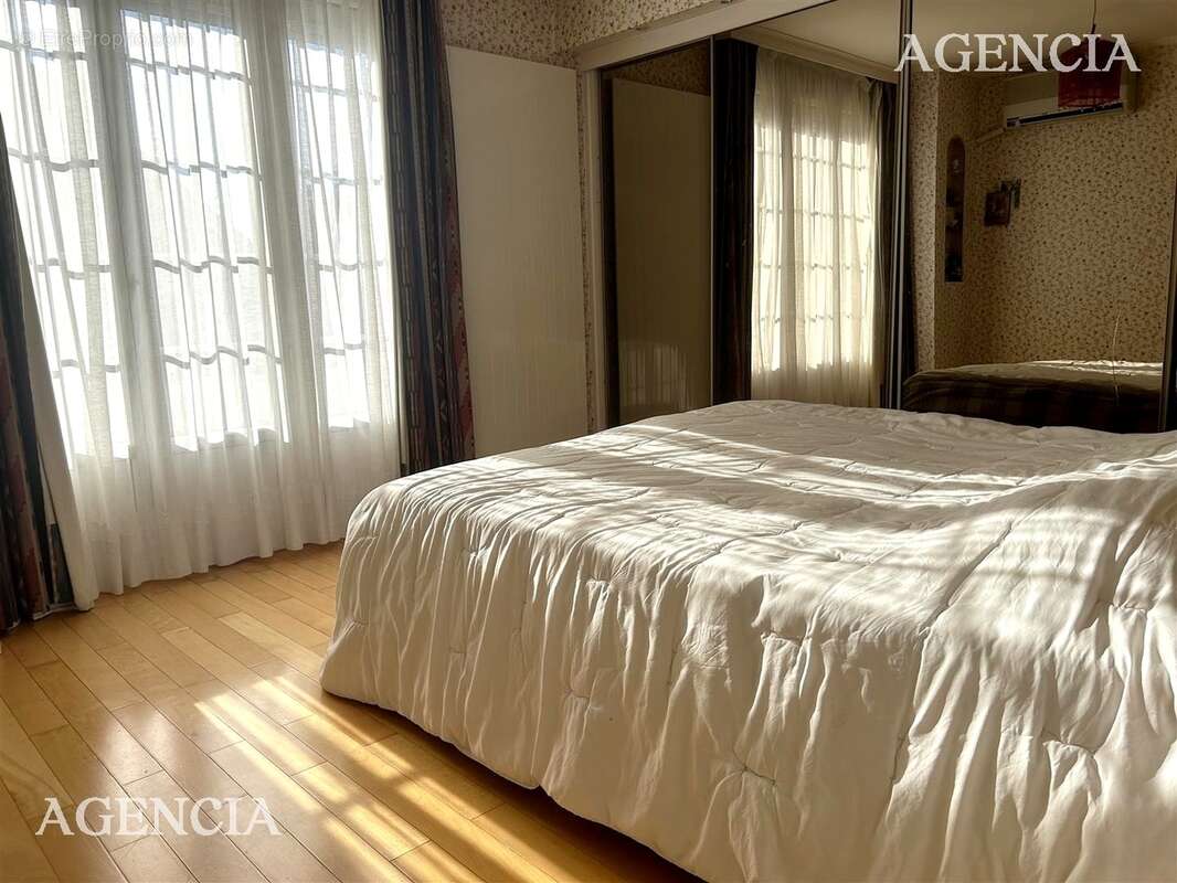 Maison à PONTAULT-COMBAULT