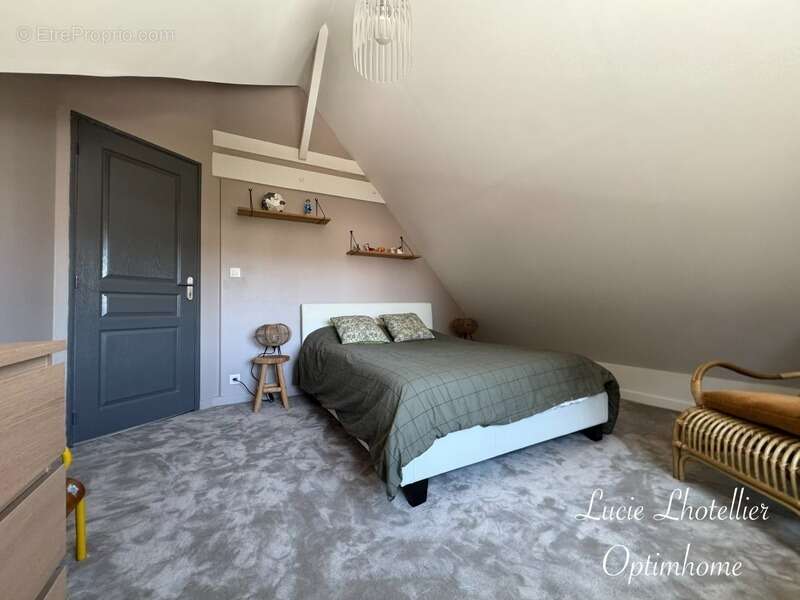 Maison familiale 157 m² – Dinard – Studio indépendant – 4 chambres – Garage – Jardin paysager - photo 10