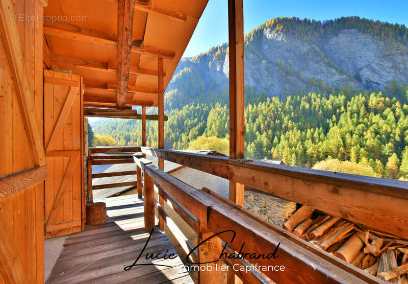 Maison à SAINT-VERAN