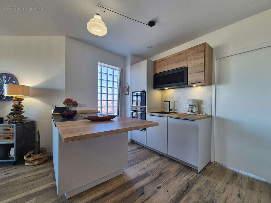 Exceptionnel : Appartement 2 chambres + bureau face mer baie de Sion - photo 6