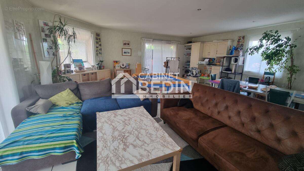 Maison à BLANQUEFORT