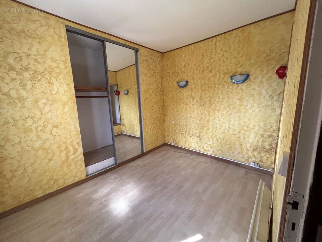 Maison à CUXAC-D&#039;AUDE