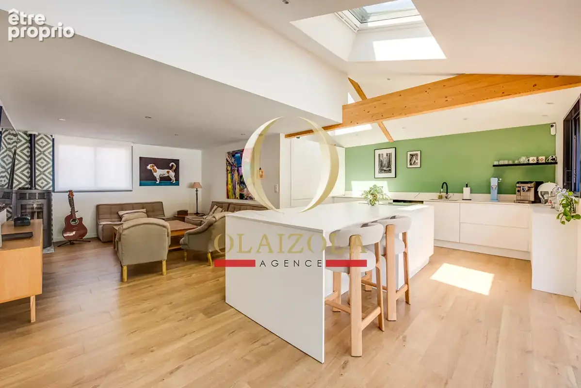 ANGLET CINQ CANTONS - Maison entièrement rénovée avec piscine - photo 7
