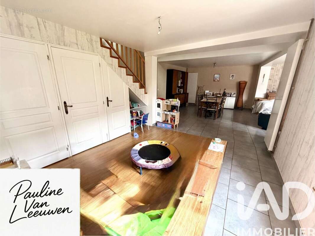 Maison 140 m² à Jully-Sur-Sarce  - photo 5