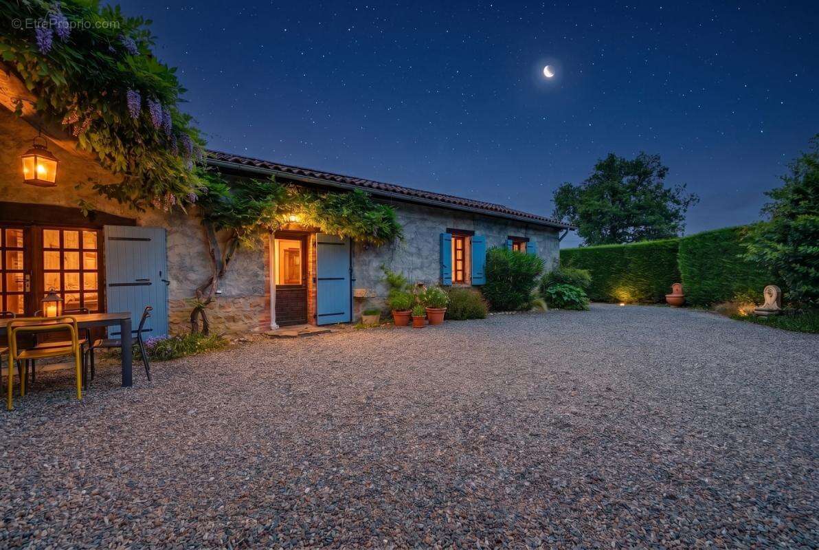Maison 88 m² à Vaissac  - photo 10