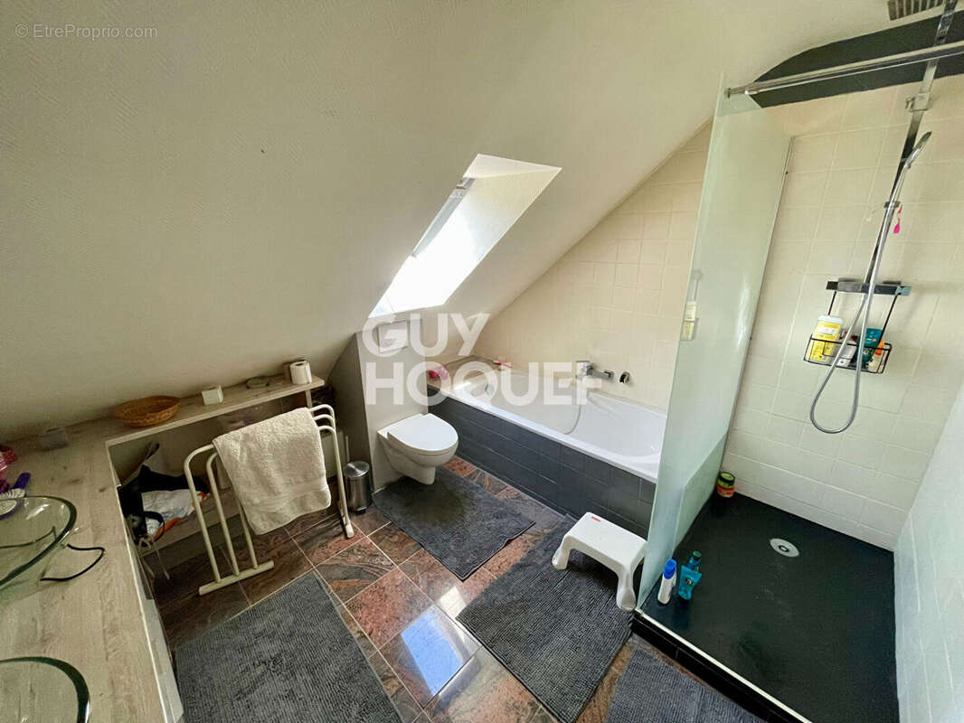 Maison à SAINT-PIERRE-DE-PLESGUEN