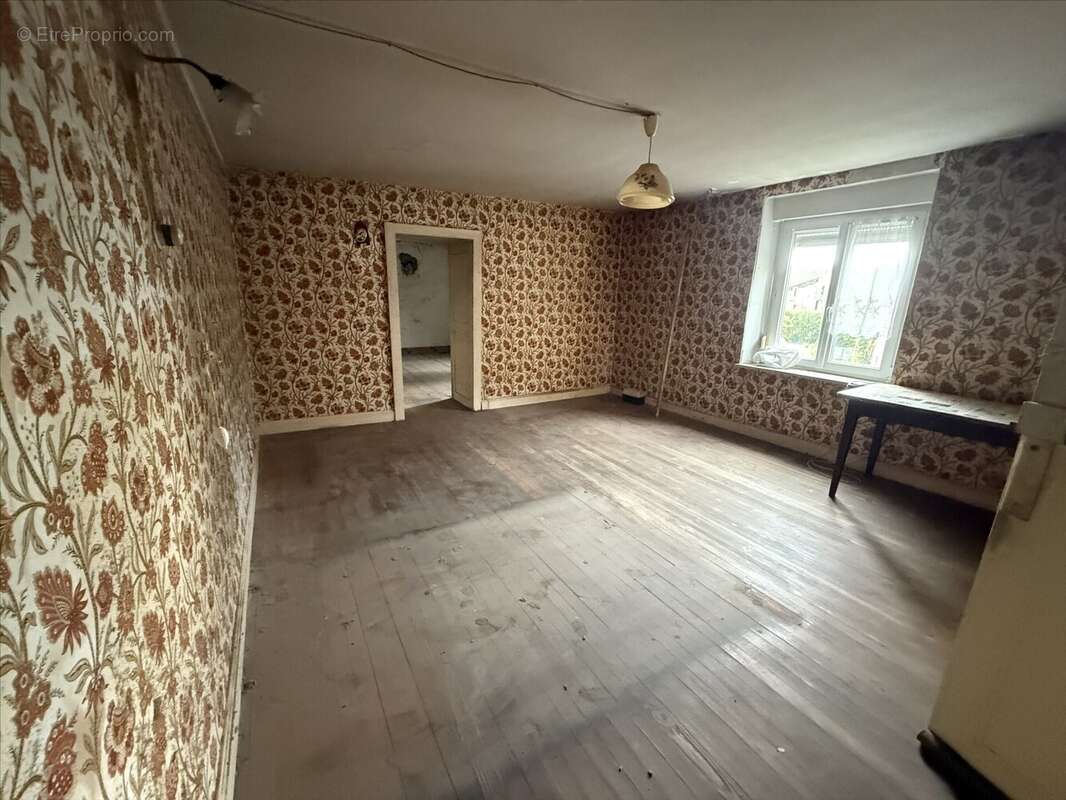 Maison à BACCARAT