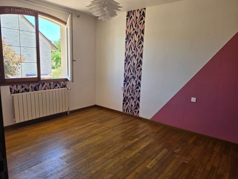 Maison à vendre 7 pièces 143m² perrigny sur l'ognon /  pontailler‑sur‑saône (21) - photo 10