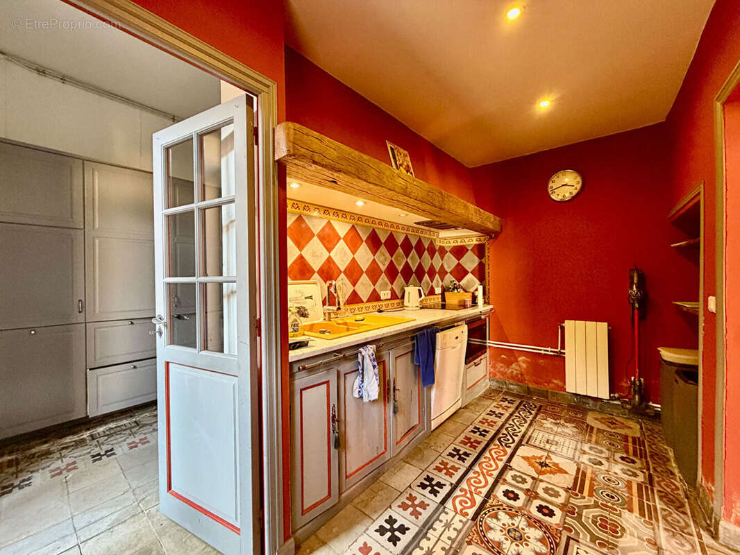 Maison à BAGNOLS-SUR-CEZE