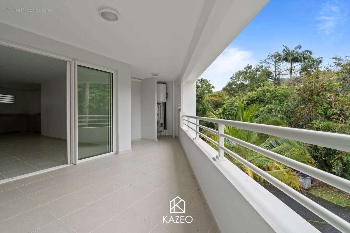 Appartement à LES TROIS-ILETS