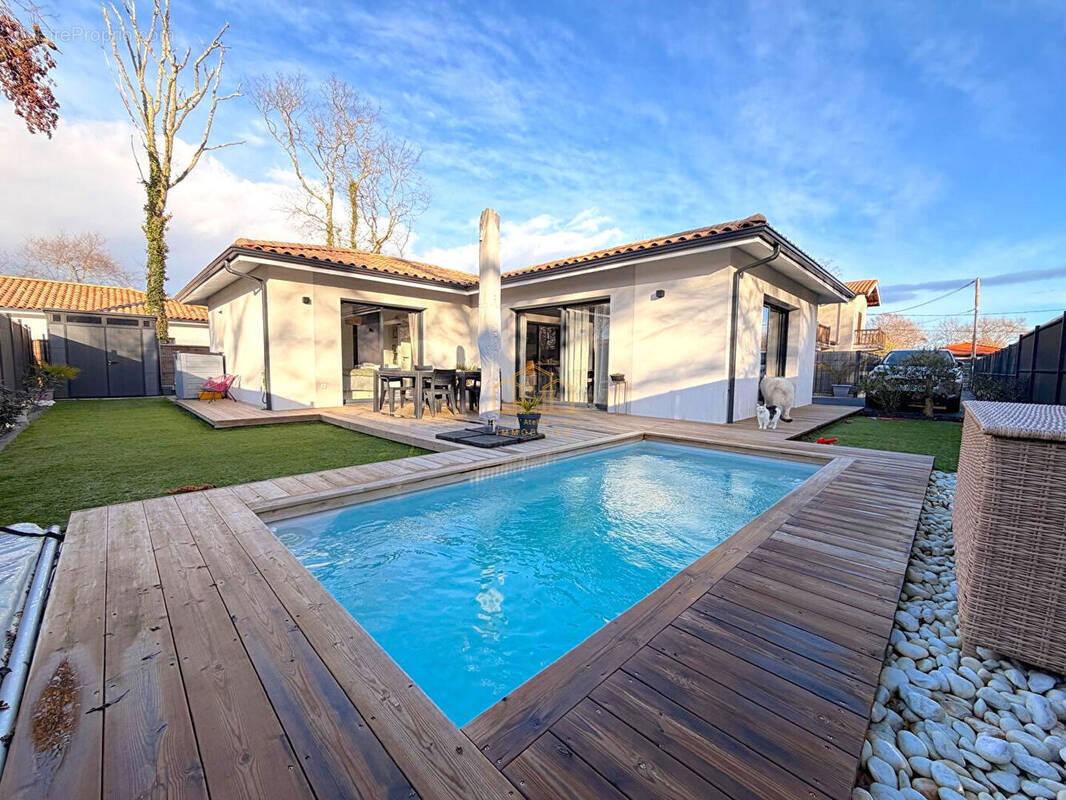 Maison à GUJAN-MESTRAS