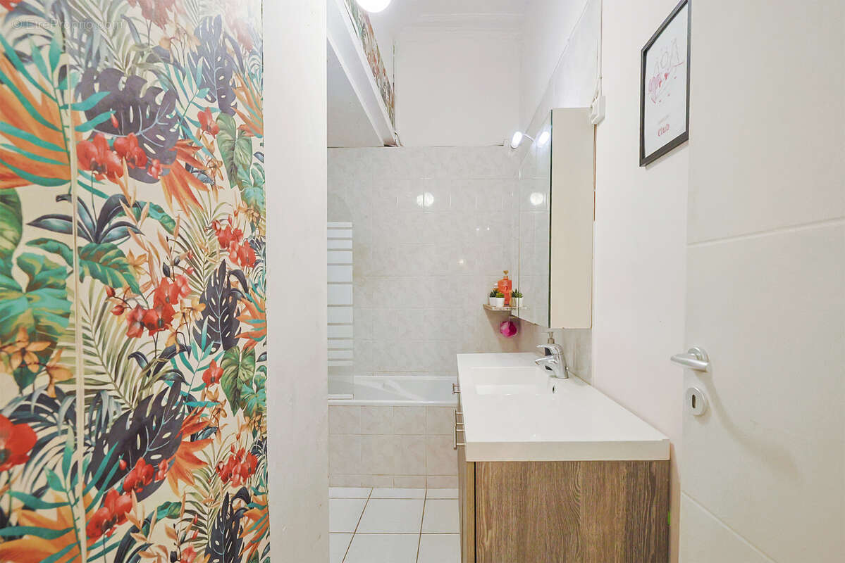 Appartement à HYERES