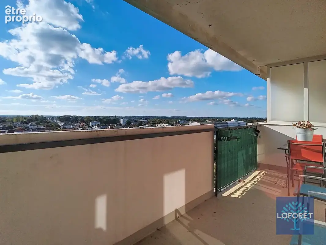 Appartement La Roche Sur Yon 4 pièce(s) 83 m2 - photo 6