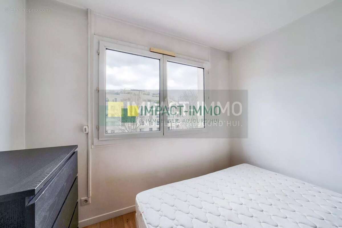 Appartement à LEVALLOIS-PERRET