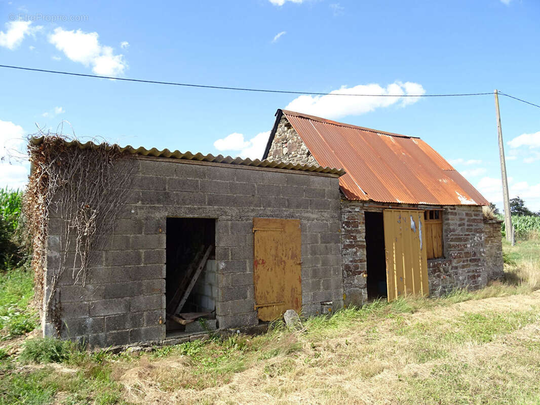 Maison à LE FRESNE-PORET