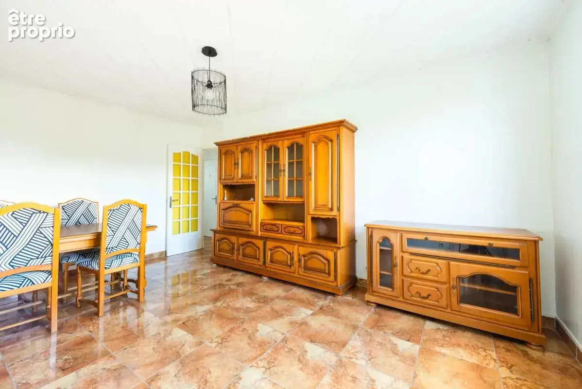 Appartement de 4 pièces de 64 m² situé à Versailles - photo 3