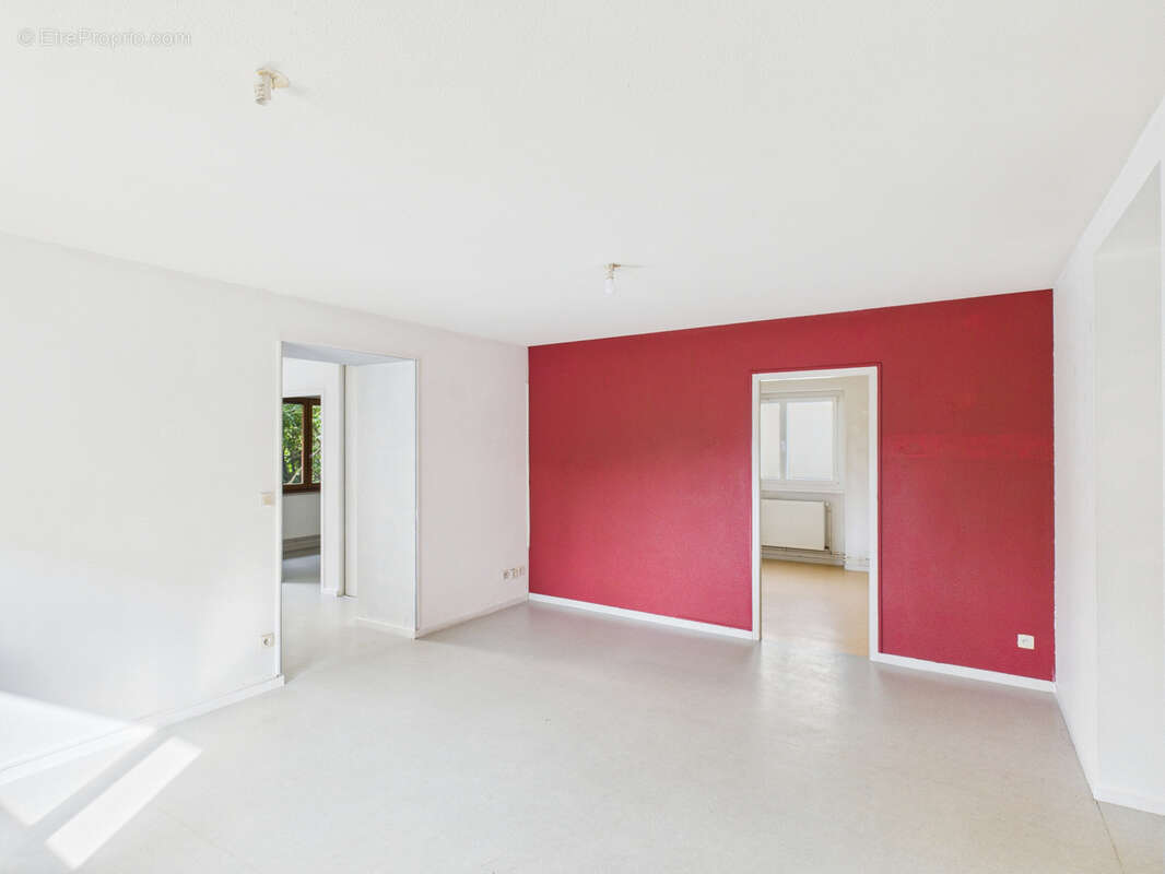 Maison à CHAPAREILLAN