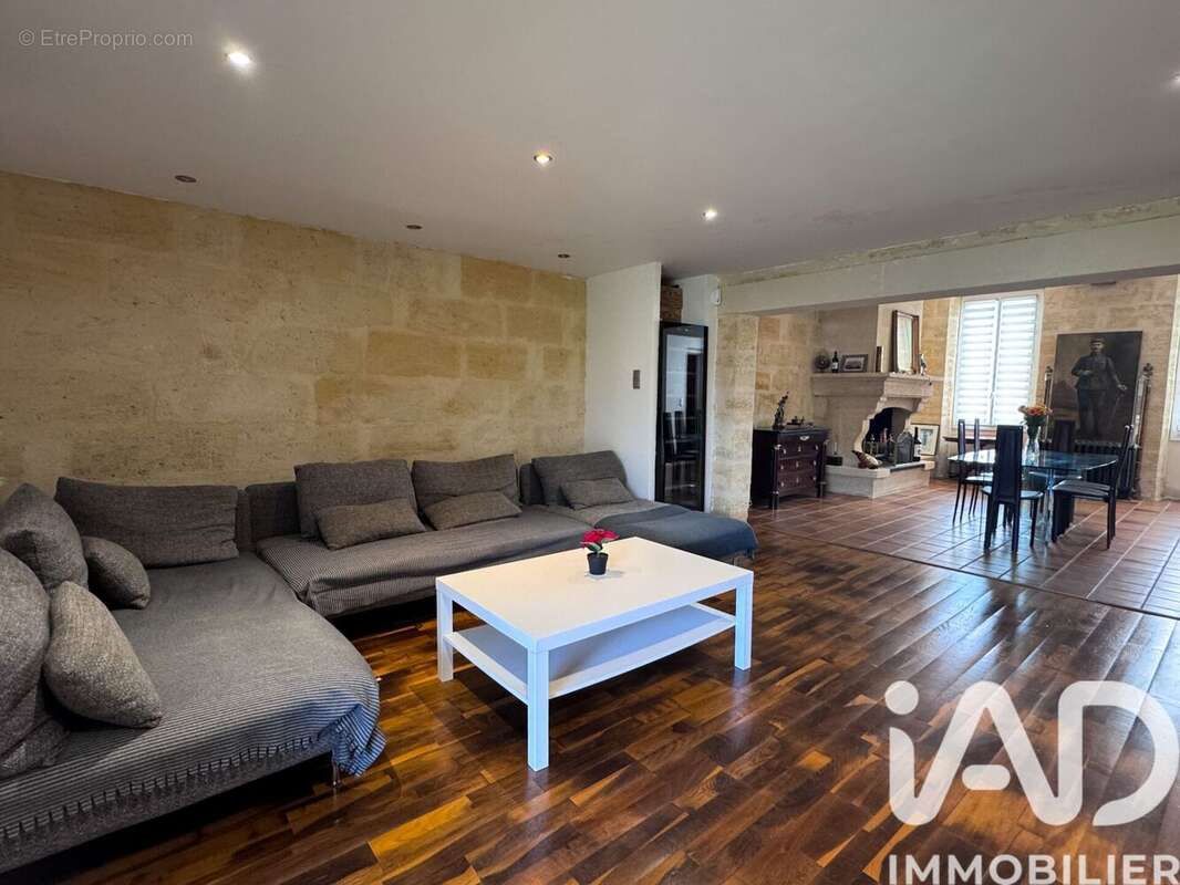 Photo 4 - Maison à CUBZAC-LES-PONTS