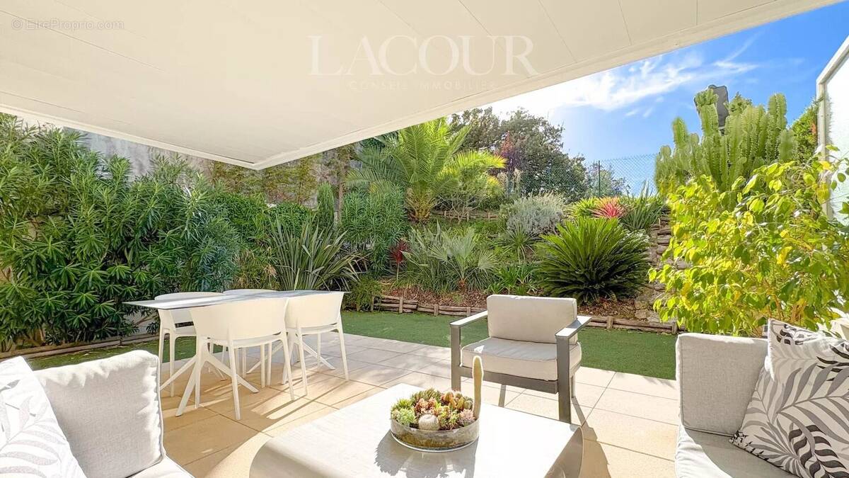 Appartement à CANNES