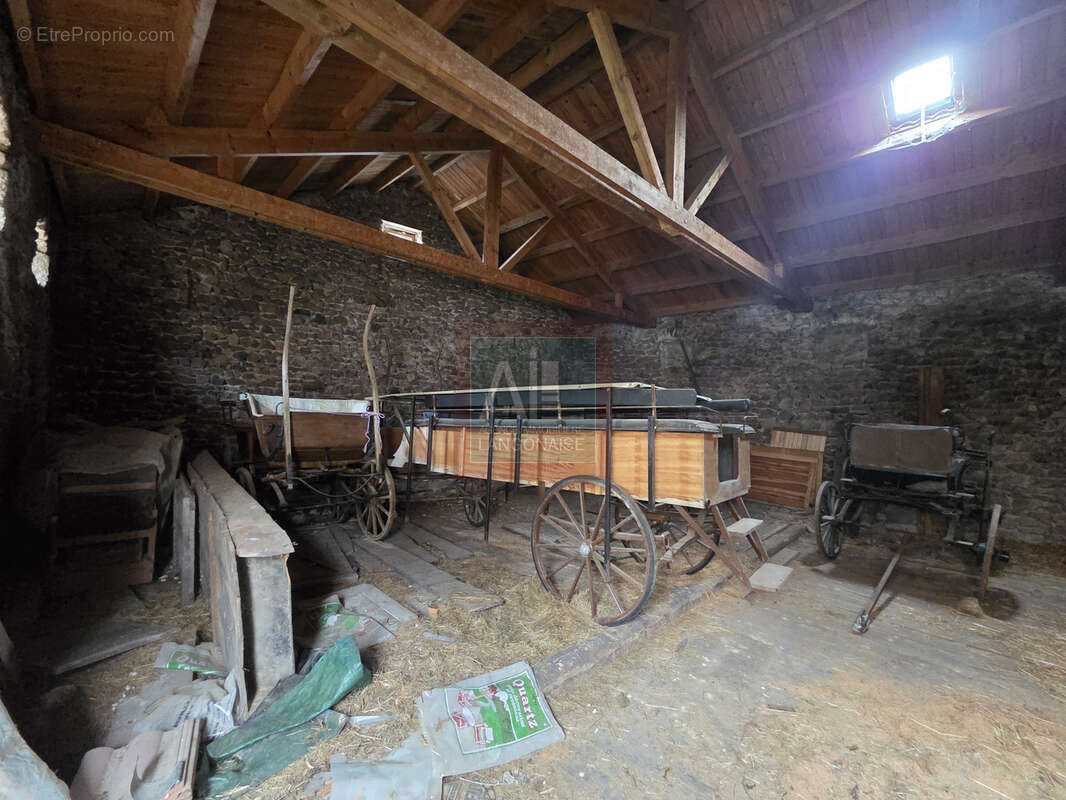 Corps de ferme à rénover - photo 11