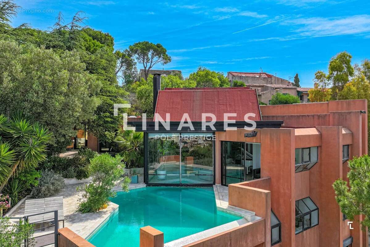 Maison à MARSEILLE-7E