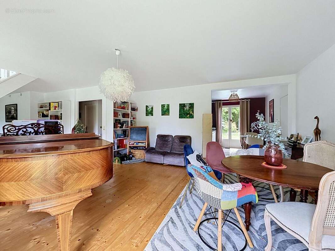 Photo 2 - Maison à GOUVIEUX
