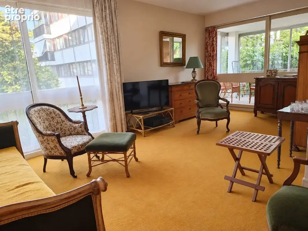 Appartement 2 pièces 58 m² à vendre à Fontenay-Le-Fleury (78330) - photo 2