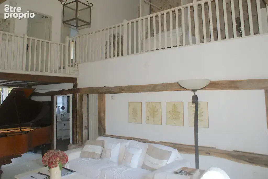 A VOIR. Belle maison en pierre de 4 chambres avec dépendances et vues sur terrain d'environ 2811m2 - photo 16